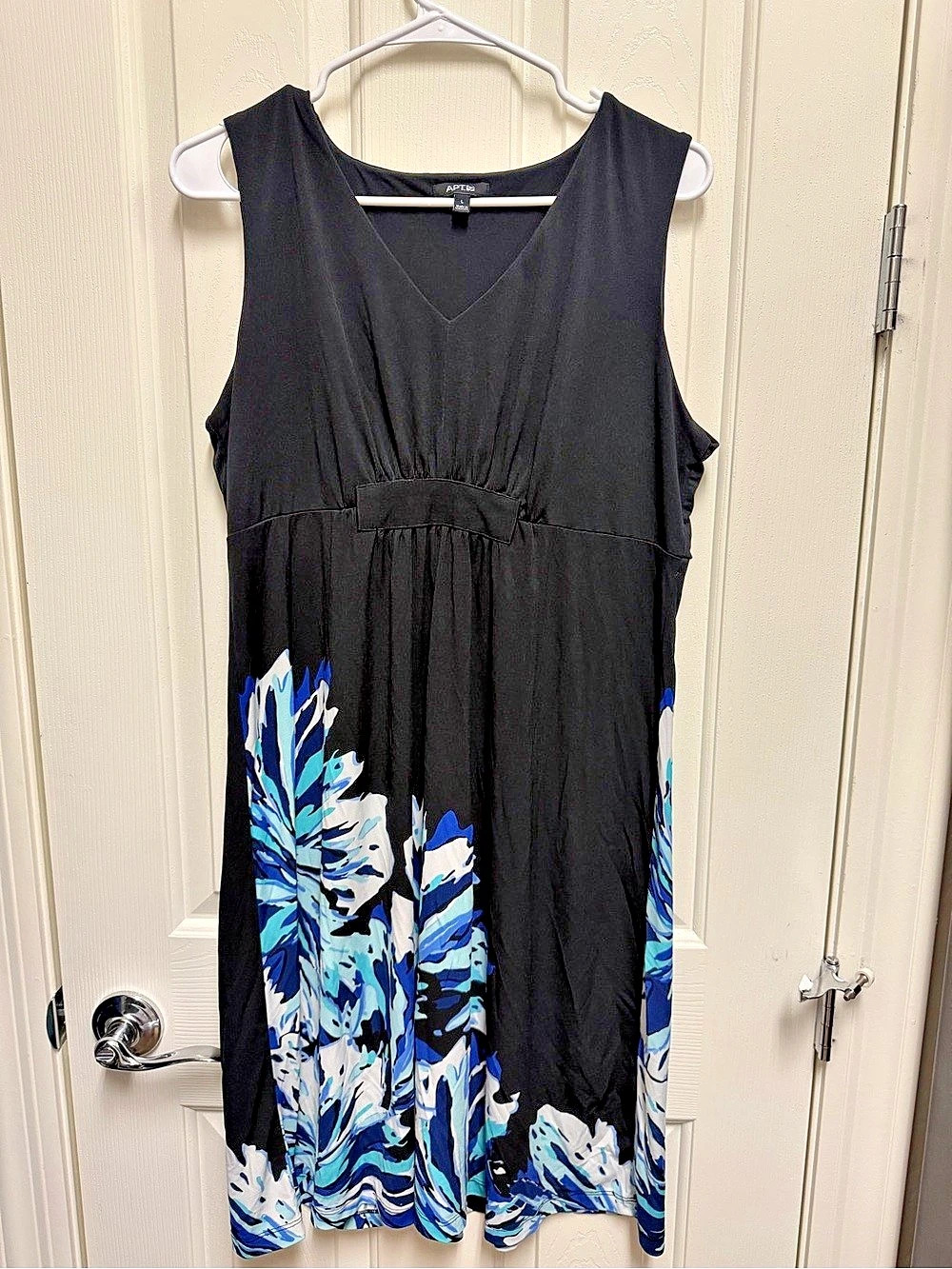 Apt. 9 Women's Abstract Print Maxi Dress Black & Blue Large